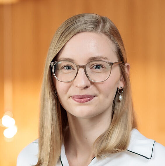 Frau Schüttler (B. Sc.) Stellv. Abteilungsleitung Miet-Management & Marketing | Ausbildungsleitung | Personalmanagement